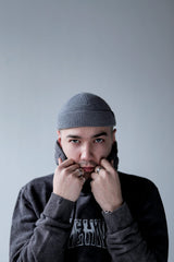 MERINO DOCKER SHORT BEANIE IN GRAY