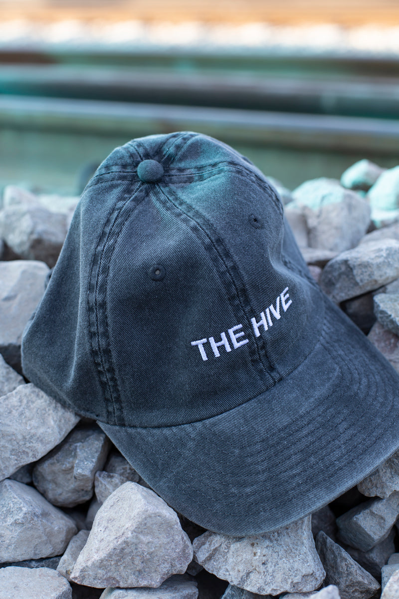 HIVE CAP IN WASHED BLACK