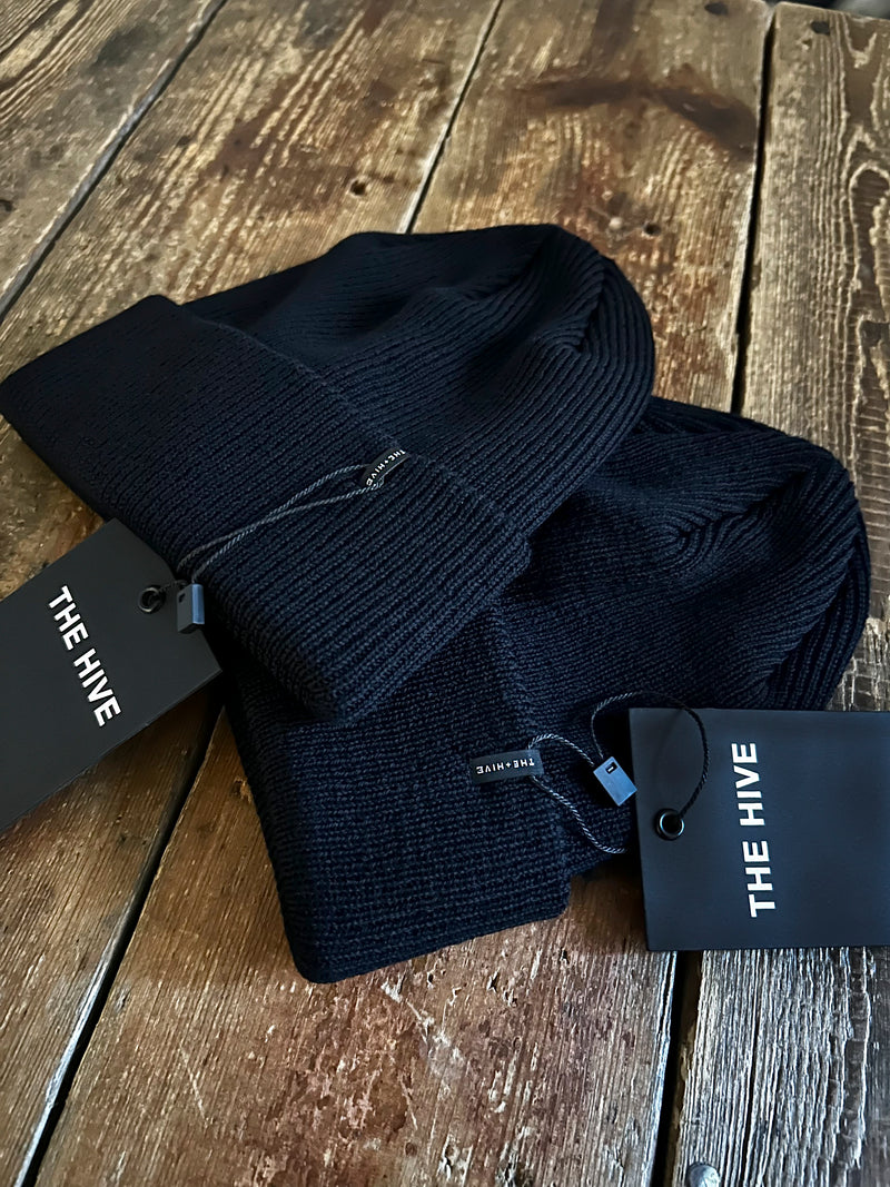 MERINO WINTER BEANIE IN BLACK