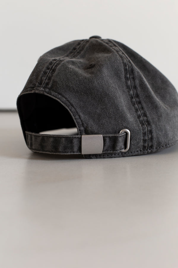HIVE CAP IN WASHED BLACK