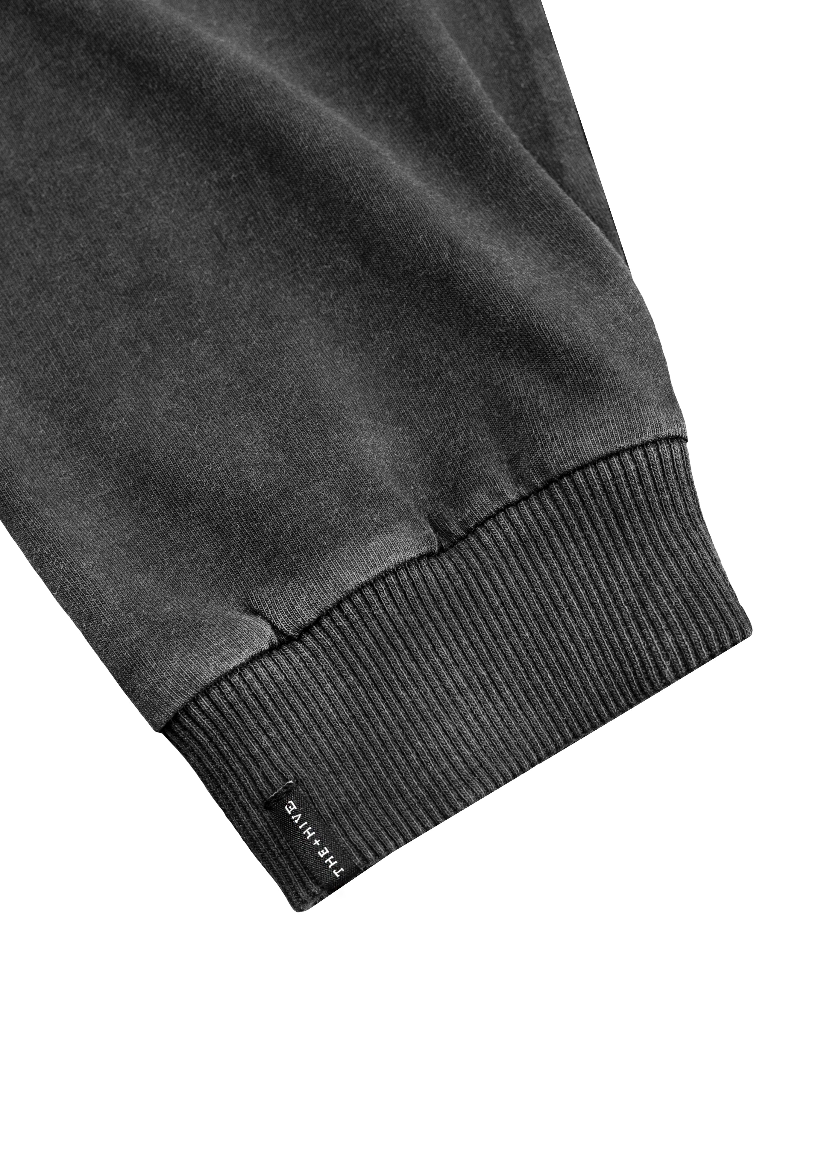 PREMIUM LONGSLEEVE IN WASHED BLACK