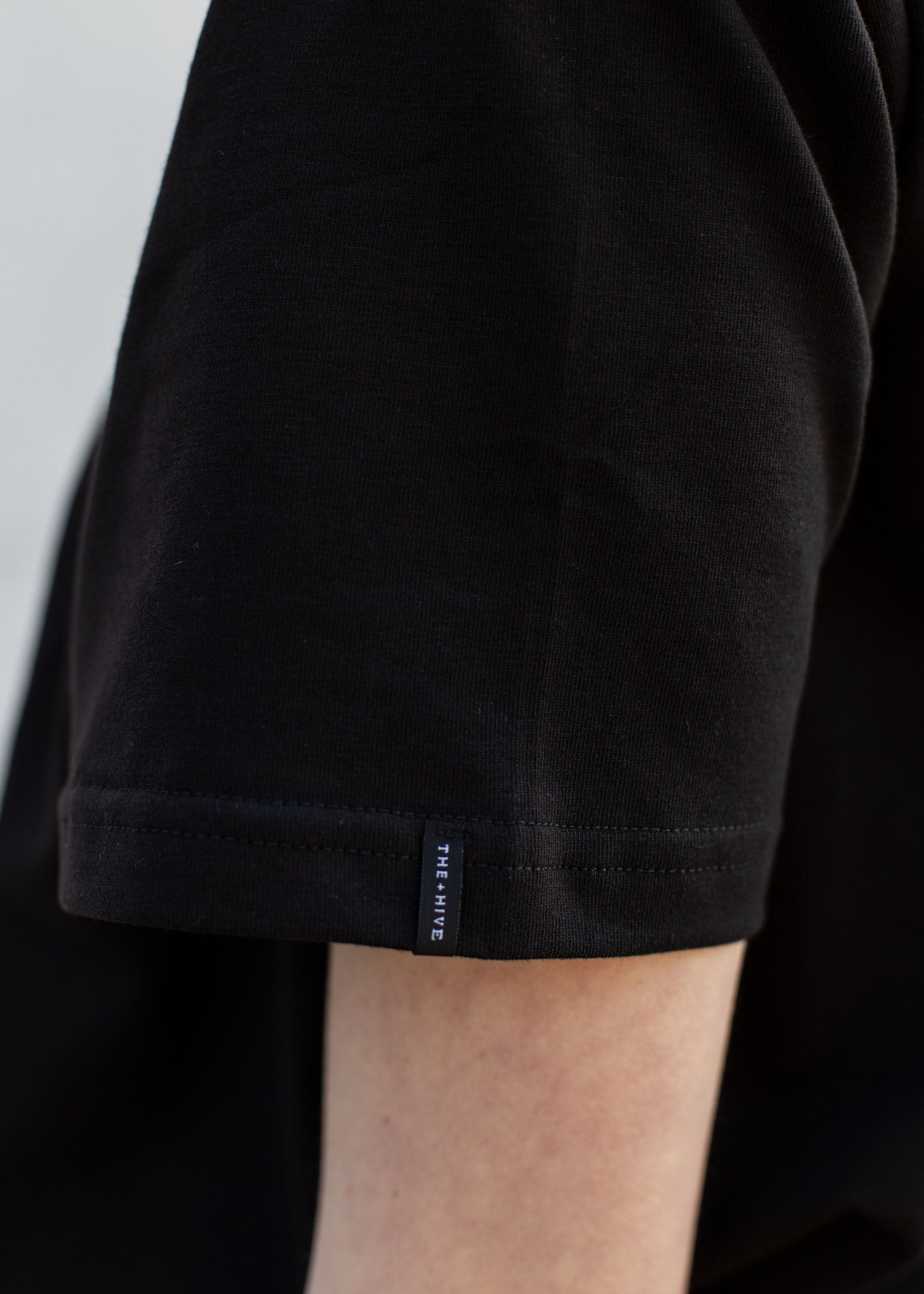 BLACK PREMIUM T-SHIRT